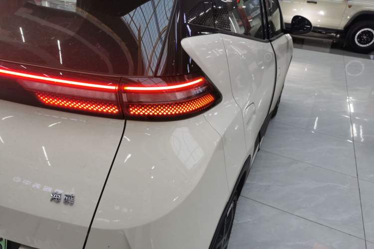 Used BYD Seagull 2025 Model Smart Drive Version 405km Free-Spirited Version