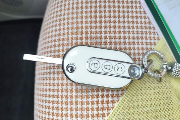 Used Wuling Hongguang MINIEV 2024 3rd Generation 215km Advanced Version