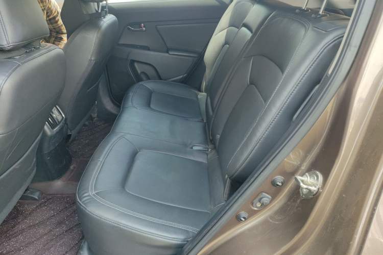 Used Kia Sportage R 2015 2.0L Automatic Two-Wheel Drive DLX Model Left Rear Seat