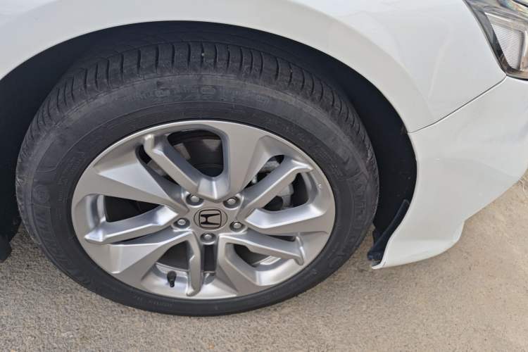 Used Honda Accord 2018 260TURBO Elite Edition China VI Right Front Wheel Hub