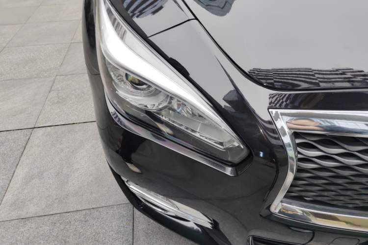 Used Infiniti Q70 2017 Q70L 2.5L Elite Edition Right Front Headlight