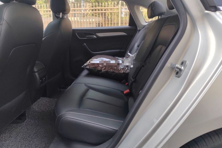 Used Roewe i6 New Energy 2017 45T Hybrid Connect & Smart Enjoyment Edition Left Rear Seat