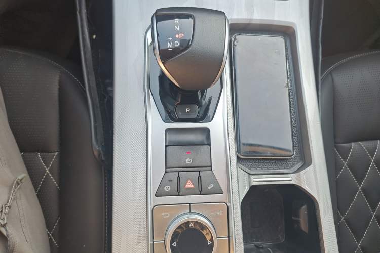 Used JETOUR X70 PLUS 2023 1.5T DCT Brave PLUS 5-Seater