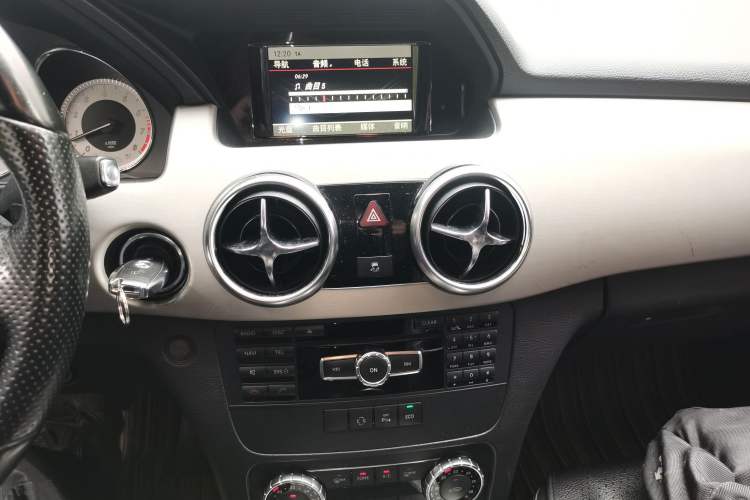 Used Mercedes-Benz GLK-Class 2014 GLK 200 Standard Model