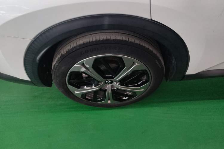 Used Citroen C5 X 2021 1.6T Enjoy the Extraordinary Exterior 5