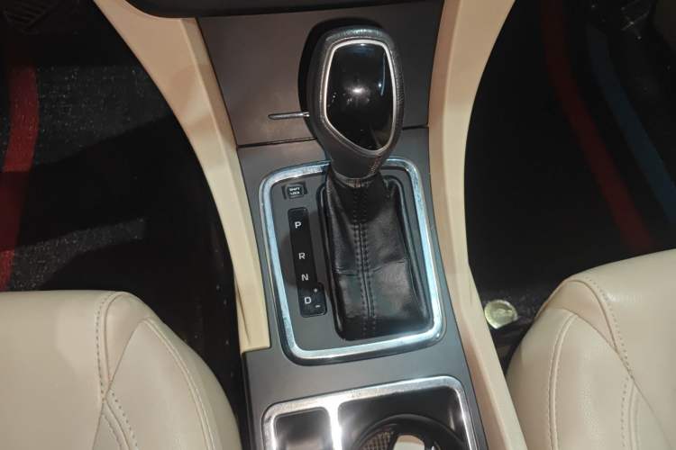 Used Geely Auto Emgrand 2017 Sedan Million Edition 1.5L CVT Luxury Model