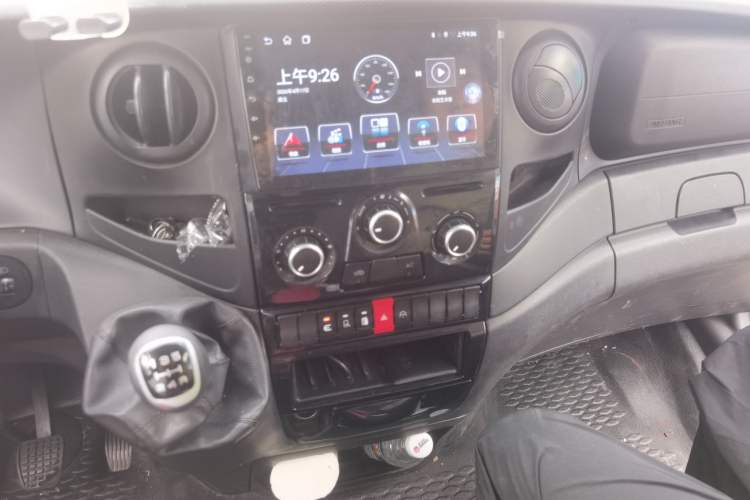 Used Iveco Eurocargo 2020 2.3T Manual Super Rui Long Wheelbase Short Overhang High Roof High Performance F1A
