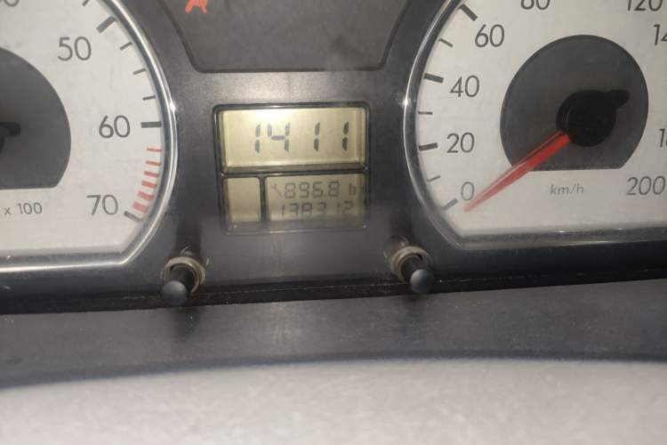 Used Citroen Elysee 2012 Sedan 1.6L Manual Tech Model CNG
