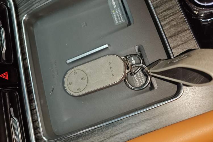 Used Hima AITO M9 2024 Range-Extended Ultra Version 42 kWh 6-Seater Model