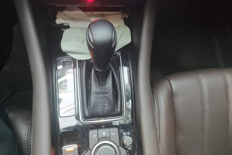 Used Mazda Atenza 2020 2.5L Sky Blue Prestige Edition Gear Lever