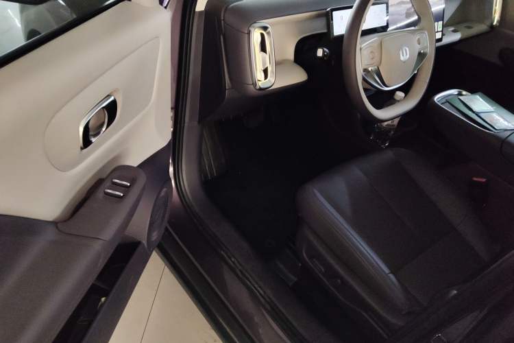 Used Leapmotor B10 2025 510 Joyful Edition