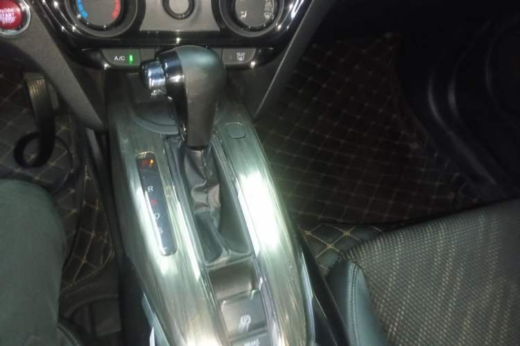 Used Honda XR-V 2017 1.8L EXi CVT Comfort Version Gear Lever