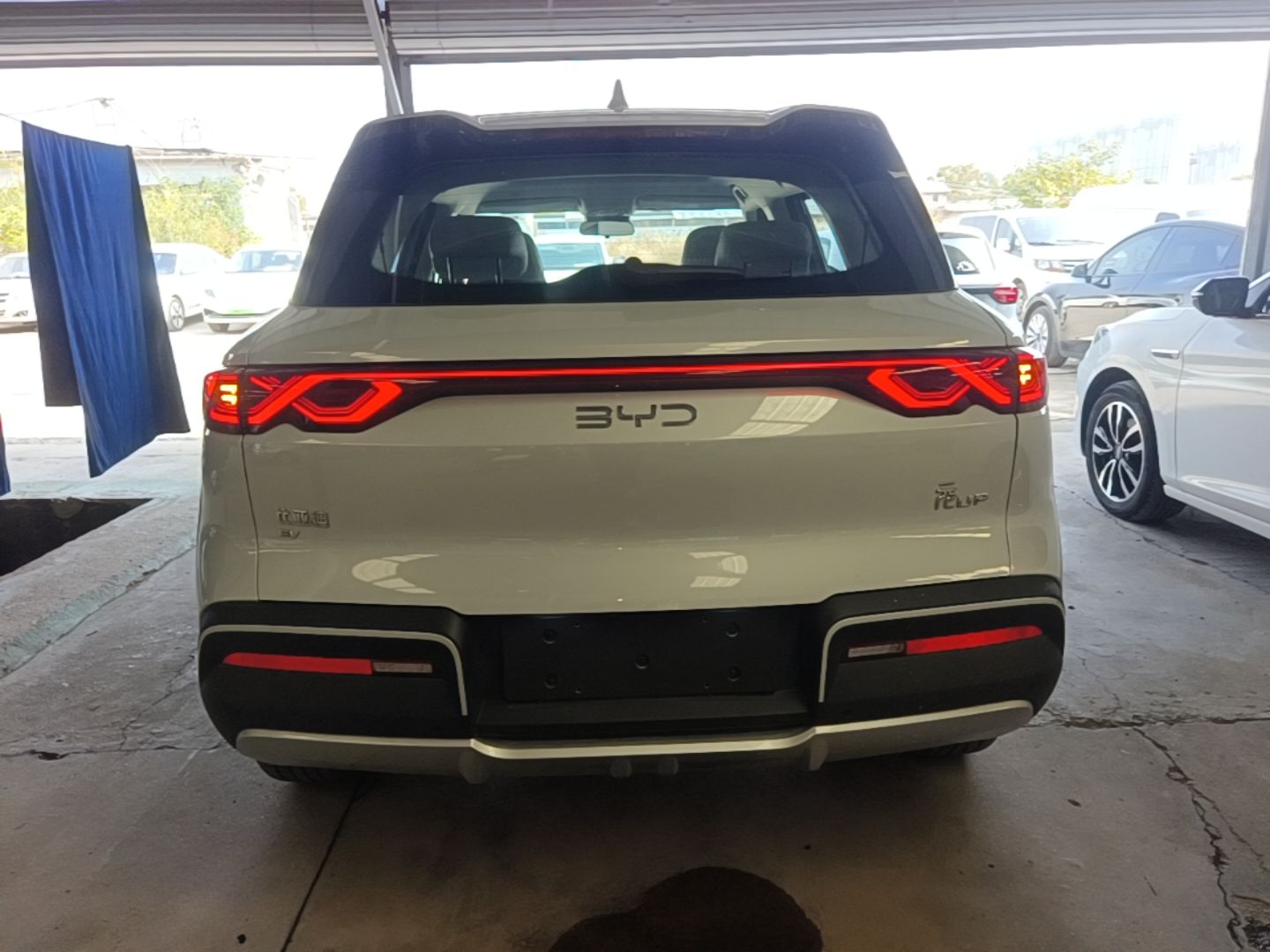 BYD Yuan UP 2024 401KM Beyond Edition — снимка 5