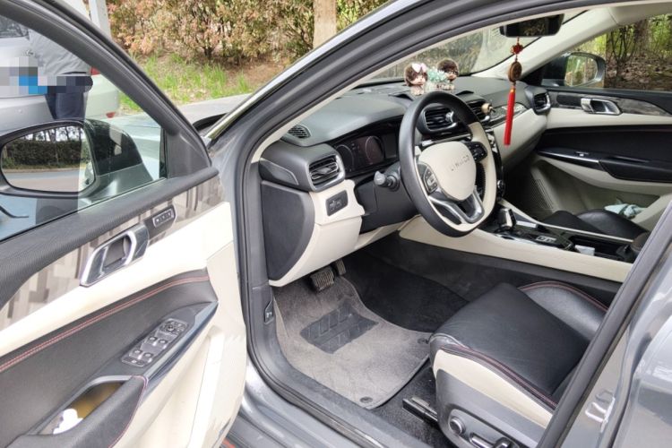 Used Lynk & Co 02 2018 1.5T DCT Two-Wheel Drive Zhaopu Version China V Standard Driver Seat