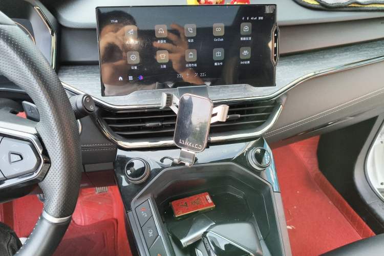 Used Lynk & Co 06 2020 1.5T JinPro model