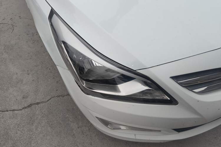 Used Hyundai Verna (older generation) 2014 1.4L Automatic Smart GLS
