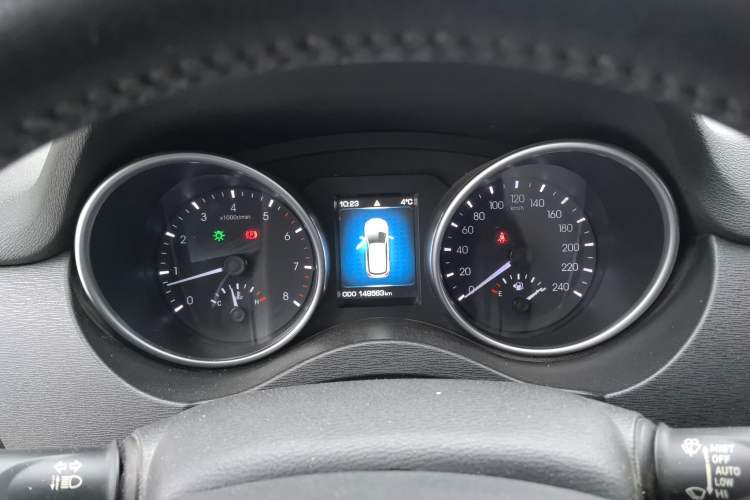 Used Haval H6 Coupe 2015 Blue Label 2.0T Manual Two-Wheel-Drive Elite Model
