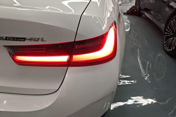 Used BMW i3 2024 eDrive 40 L Midnight Edition