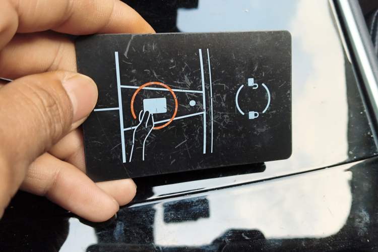 Used Tesla Model 3 2019 Long-Range All-Wheel-Drive Version