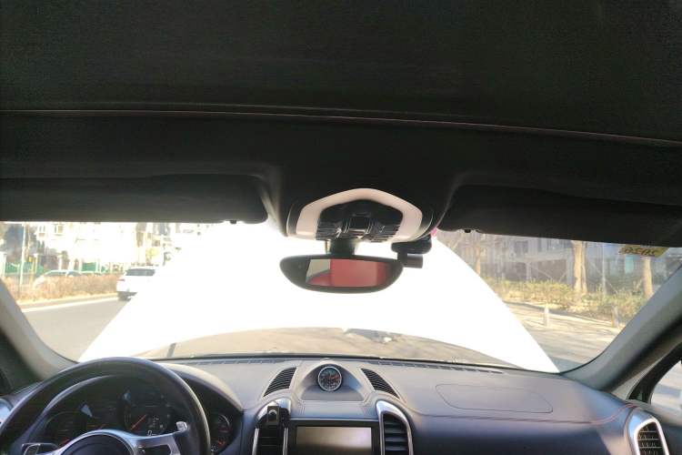 Used Porsche Cayenne 2014 Cayenne Platinum Edition 3.0T