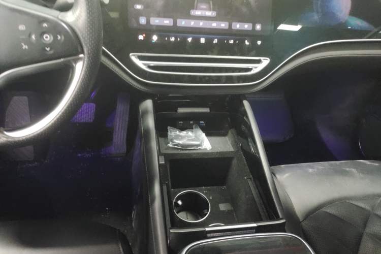 Used Rising R7 2022 Standard Advanced Version