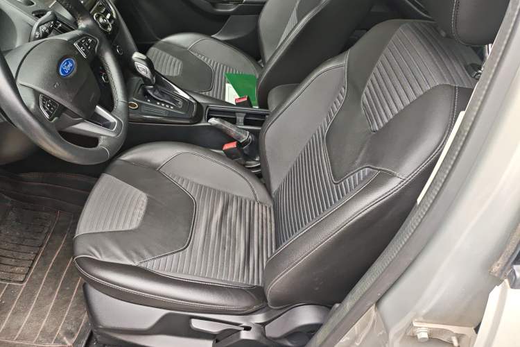 Used Ford Focus 2015 Sedan 1.6L Automatic Trend Model