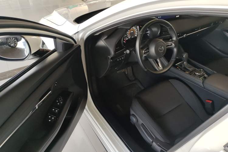 Used Mazda 3 Axela 2023 2.0L Automatic ZhiXuan Edition