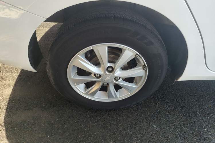 Used Chevrolet Sail 2015 Sail 3 1.5L Manual with Ideal Sunroof Edition
