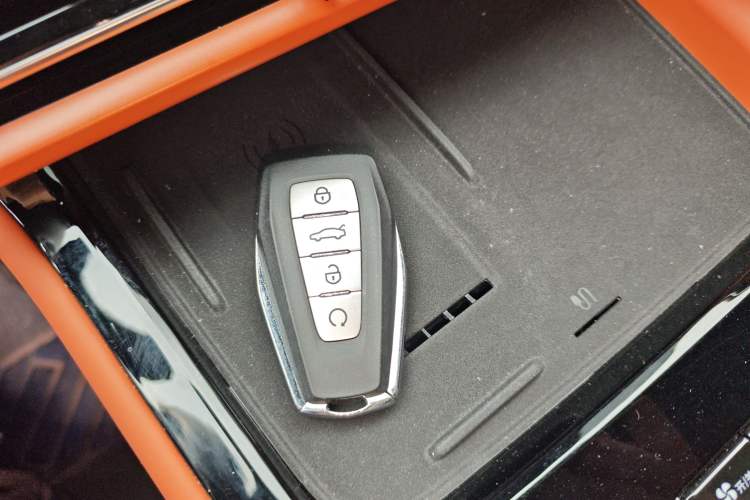 Used Geely Auto Emgrand X7 Sport 2026 Model 1.5TD Beloved
