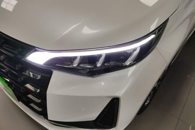 Used GAC Trumpchi M6 2021 PRO 270T Automatic Luxury Edition
