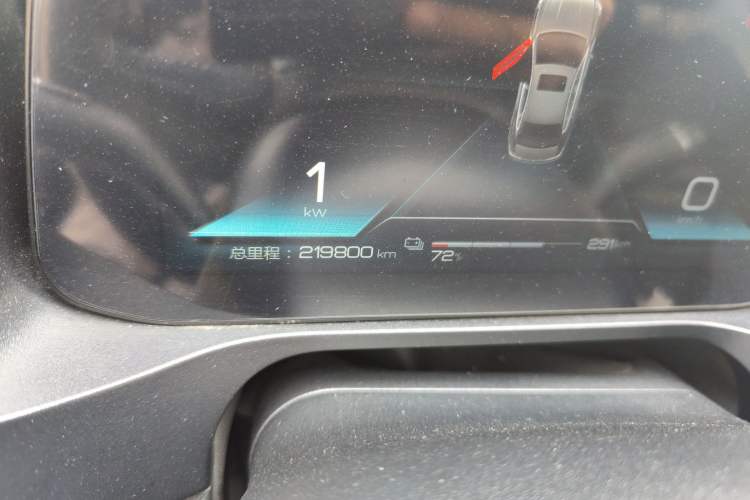 Used BYD Qin Pro New Energy 2019 EV Super Edition Standard Version Smart Connect Leading Style Odometer Close Up