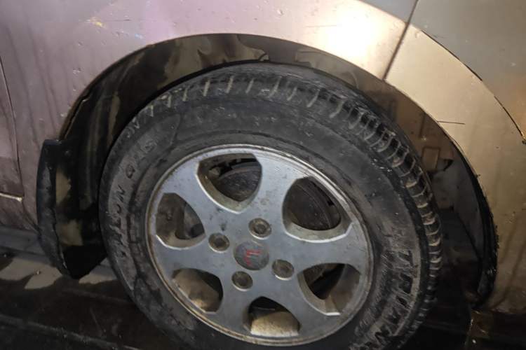 Used Wuling Hongguang 2014 1.2L Standard Model China IV