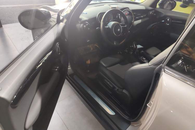 Used MINI MINI 2022 Revised 1.5T COOPER CABRIO Classic Edition