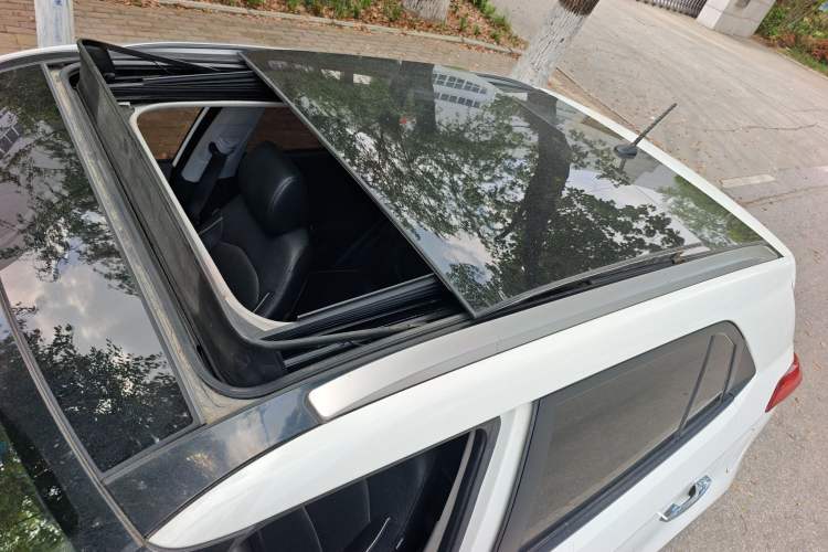 Used Hyundai ix25 2015 1.6L Automatic Two-Wheel Drive Smart GLS Trim Roof