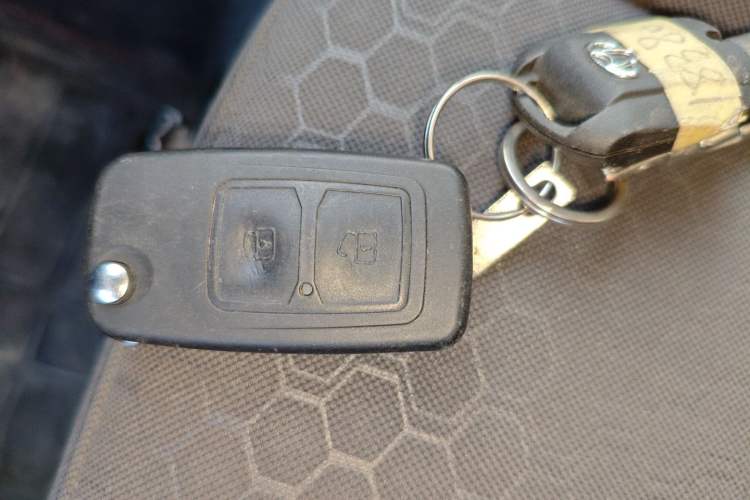 Used CHANGAN KAICHENG Ruixing M60 2023 1.5L GDI Comfort Van 2-Seater Interior 1