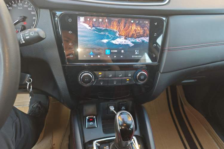 Used Nissan Qashqai 2021 2.0L CVT Smart Enjoyment Version Audio And AC Panel