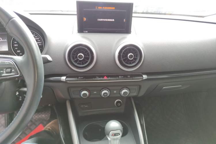 Used Audi A3 2020 Limousine 35 TFSI Fashion Edition China VI Emission Standard
