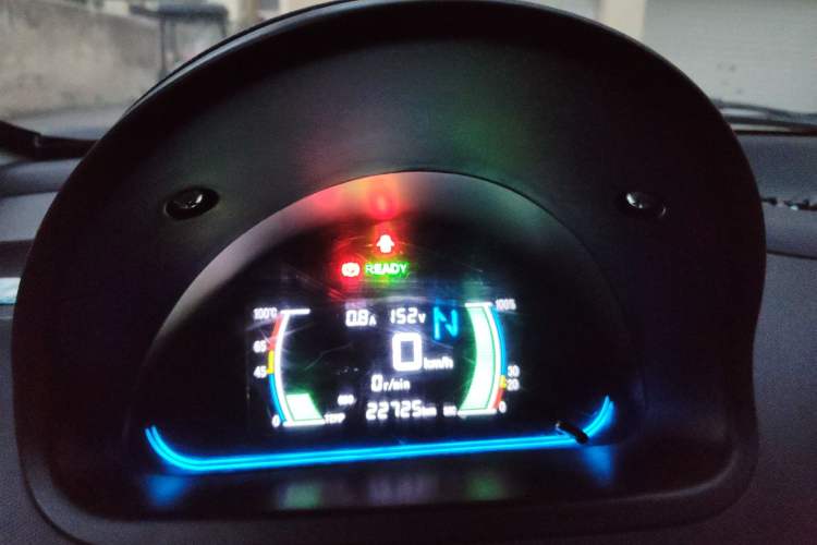 Used JMEV E200L 2017 E200P Standard Edition Instrument Cluster