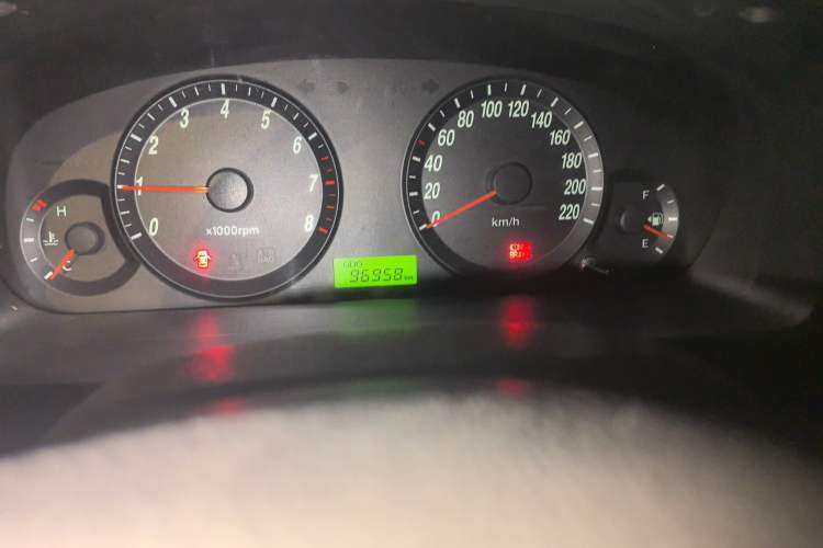 Used Hyundai Elantra 2011 1.6L Manual Comfort Version
