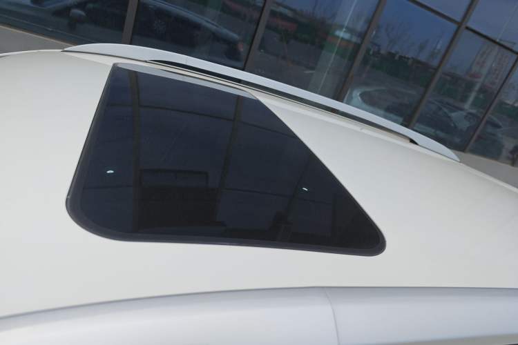 Used GAC Trumpchi GS3 2017 150N Automatic Elite Edition Roof