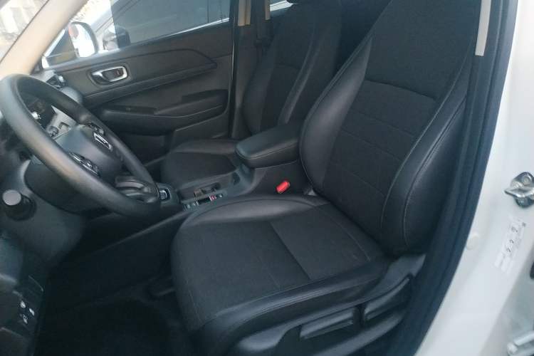 Used Honda Vezel 2023 1.5L CVT Pioneer Edition Left Front Seat