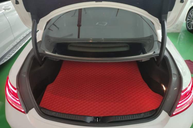 Used Mercedes-Benz C-Class 2017 C 200 4MATIC Coupe