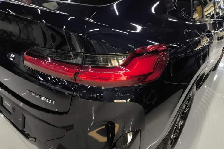 Used BMW X4 2022 xDrive 25i M Sport Package
