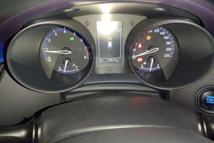 Used Toyota IZOA 2020 2.0L Enjoy Edition Odometer Close Up