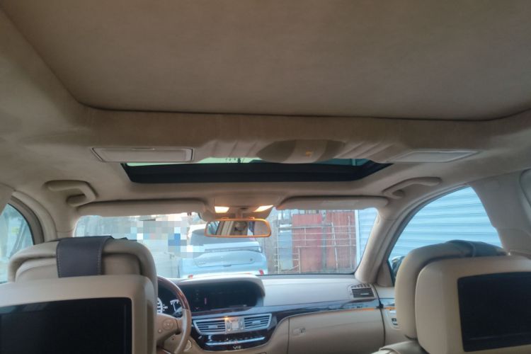 Used Mercedes-Benz S-Class 2010 S 600 L Headliner