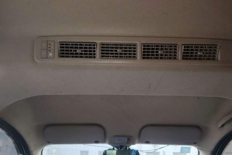 Used Wuling Rongguang V 2019 1.5L Standard Version China VI LAR