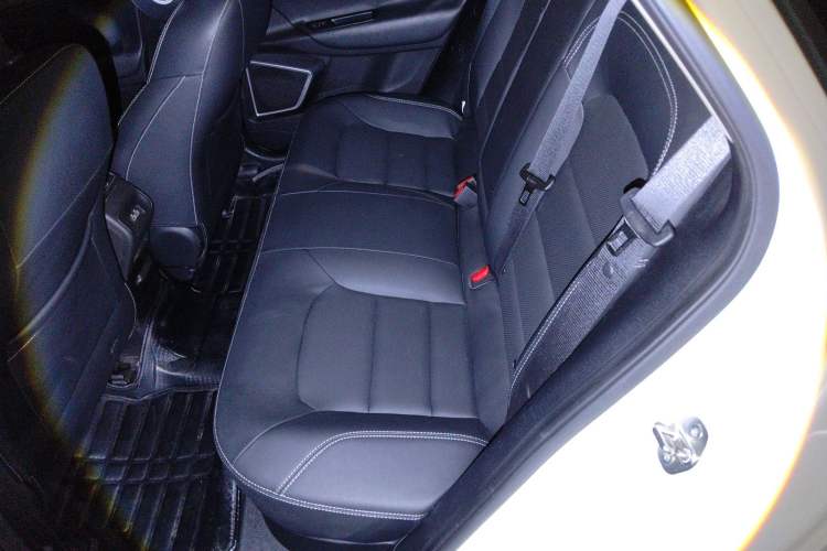 Used Geely Auto Emgrand GL 2018 1.4T DCT Elite Smart Connectivity Version
