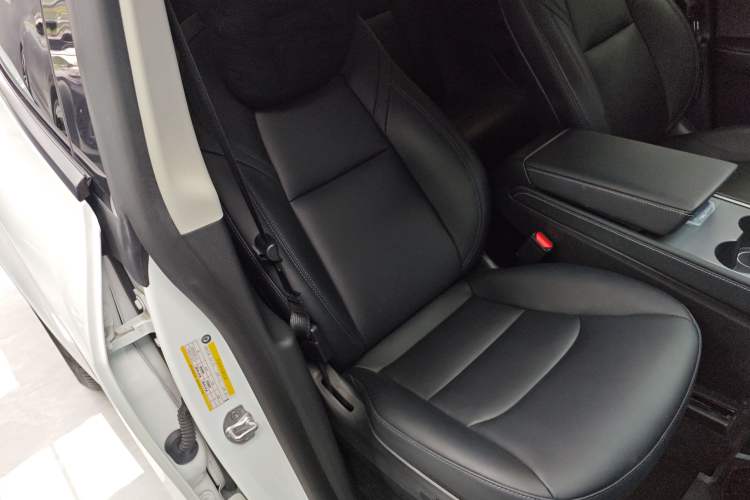 Used Tesla Model Y 2021 Performance High-Performance All-Wheel-Drive Version
