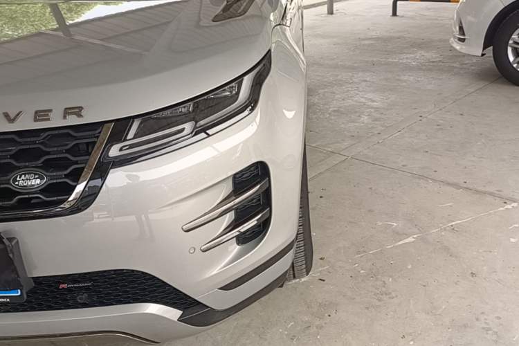 Used Land Rover Range Evoque 2022 Aurora L 249 PS R-Dynamic Luxury Edition
