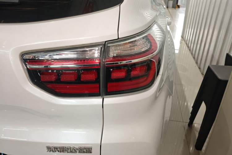 Used Kia Sportage R 2019 2.0L Automatic Smart Luxury Edition Right Rear Taillight